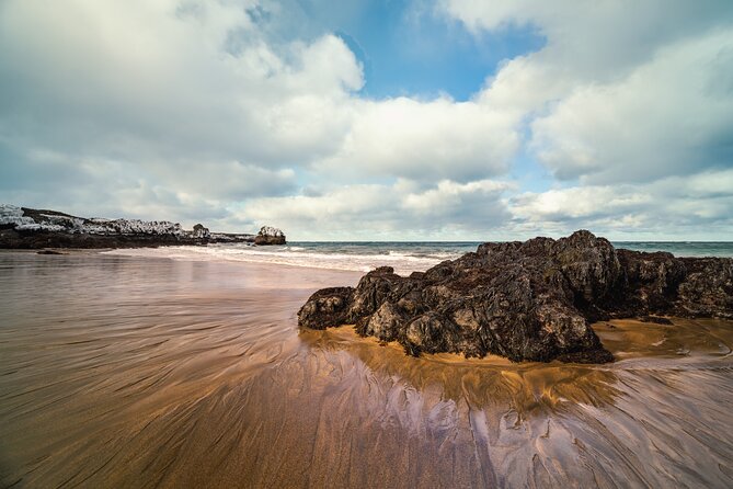 Private day tour in Snaefellsnes Peninsula - Svortuloft Lighthouse and Viking Grave