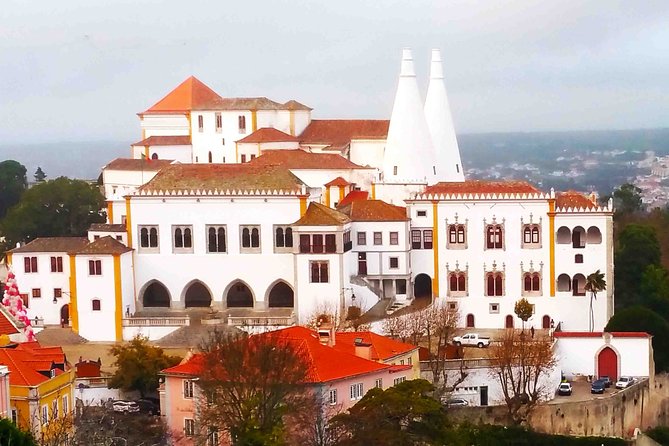 Private day tour of Obidos and Sintra from Lisbon - Practical Details: Meeting Points and Booking