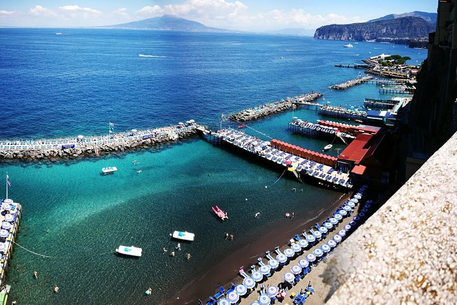 Private Day Tour of Pompeii, Sorrento and Positano with Pick Up - Positano: Scenic Streets and the Marina Grande Beach