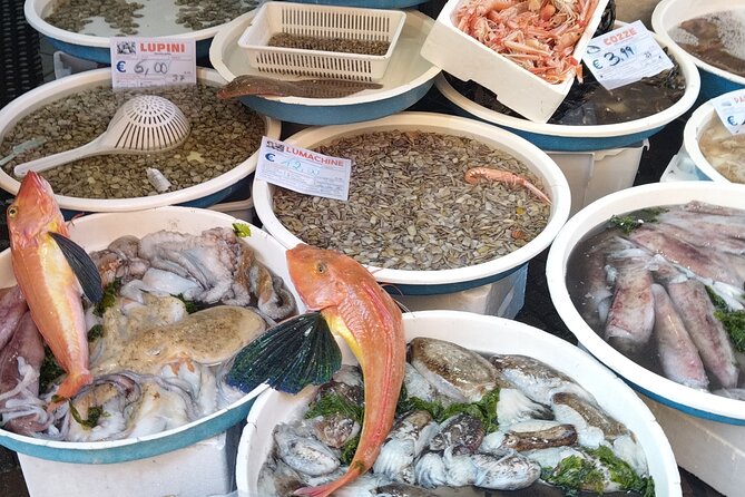 Private day tour: Pompei and Herculenium. - The Experience at Pompeii: Walking Through Ancient Streets