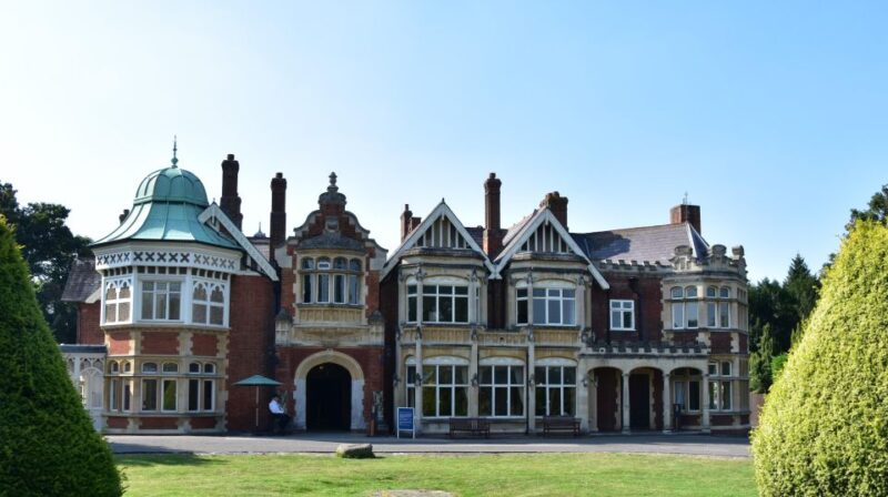Private Day Tour to Bletchley Park. - Highlights of the Bletchley Park Visit
