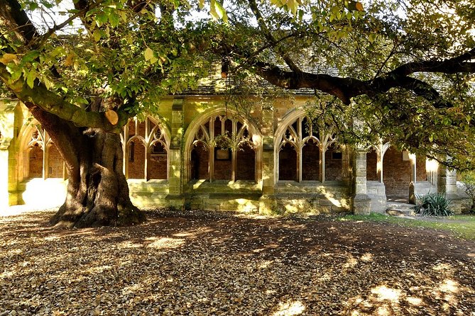 Private Day Tour to Oxford and The Cotswolds - Learn from Expert Guides with Rich Narration