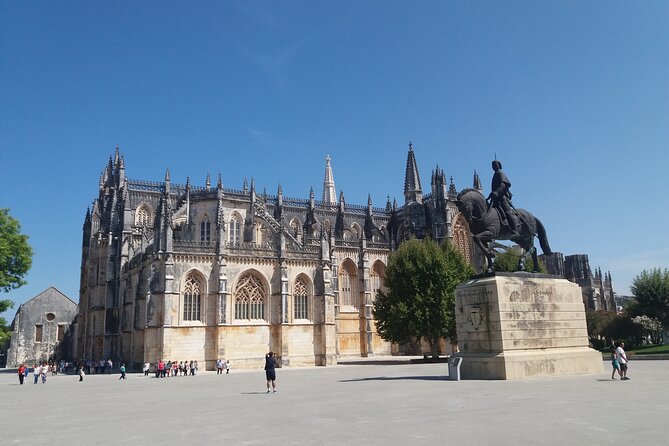 Private Day Tour to Sintra and Cascais - Key Points