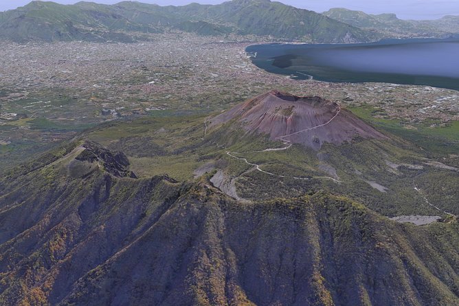 Private Day Tour to Vesuvius, Herculaneum & Pompeii with Pick Up - Climbing Mount Vesuvius: A Must-Do Challenge