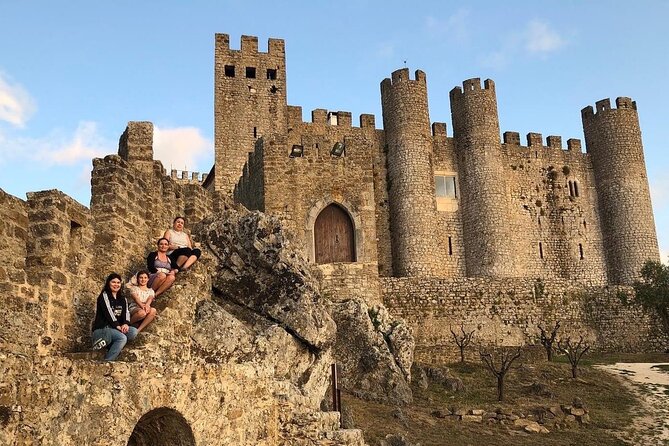 Private Day Tour With Guide to Fatima, Batalha, Nazaré and Obidos - Exploring the Medieval Charm of Óbidos