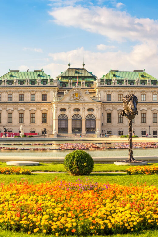 Private day trip from Budapest to Vienna and back - Visiting Schönbrunn Palace and Gardens