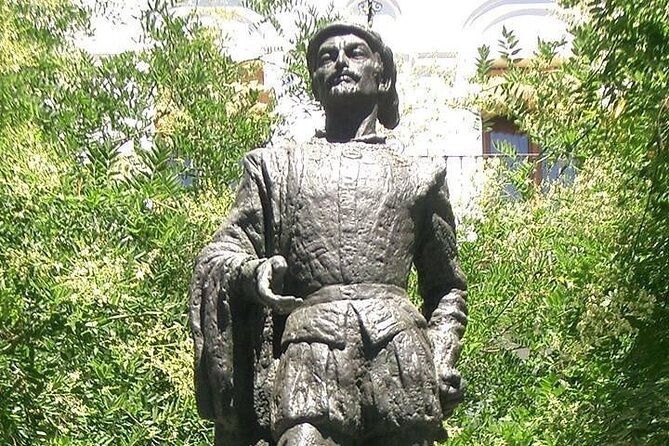 Private Day Trip from Cadiz port to Seville (tickets and transport included) - Climbing the Iconic Giralda Tower