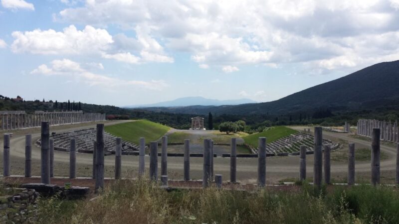 Private day trip from Kalamata to Ancient Messene - Entering Ancient Messene through the Arcadian Gate