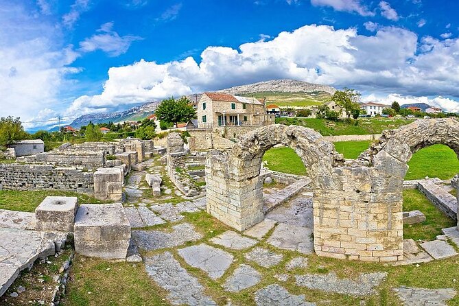 Private Day Trip - Klis-Salona-Trogir - The Value of a Private Half-Day Archaeological Tour