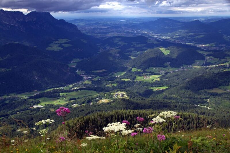 Private day trip: Munich to Eagle's Nest & back, in English - Booking and Cancellation Policies