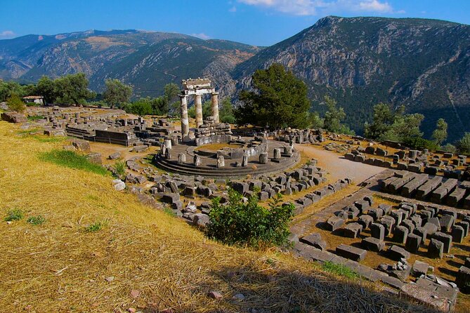Private Day Trip of Delphi from Athens - Key Points