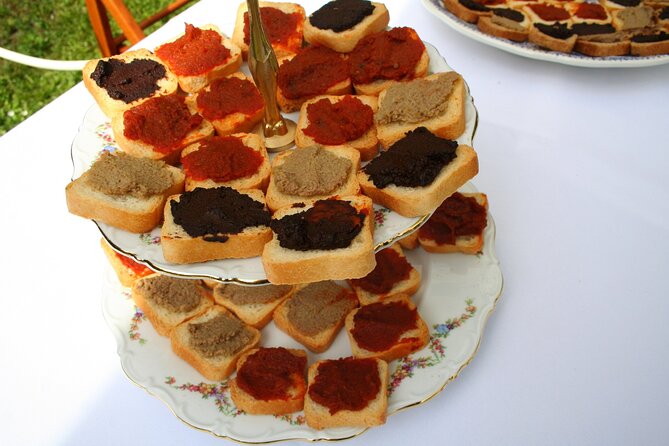 Private Day Trip Paris to Champagne: Lunch+Tastings with Producer - Tasting Champagne at a Local Estate in Saulchery