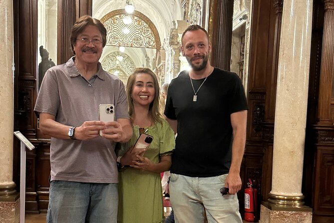 PRIVATE day-trip - Peles Castle, Bran Castle, Brasov - Discovering Bran Castle: The Legend of Dracula