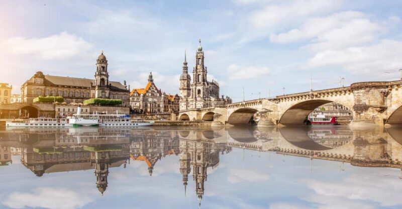Private day trip: Prague to Dresden, English Speaking driver - How the Private Transfer from Prague to Dresden Works