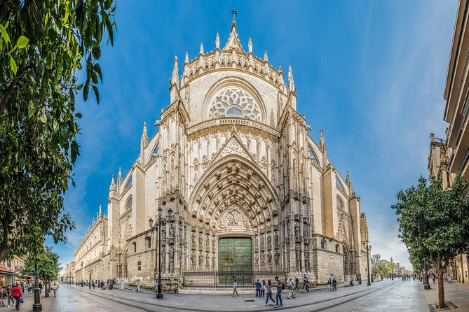 *Private Day Trip* Seville From Cadiz - Discovering Seville’s Historic Jewish Quarter and Local Culture