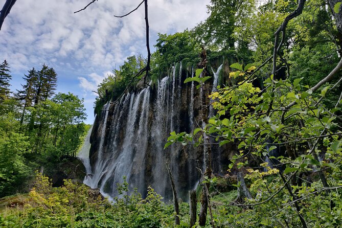 Private Day Trip: Stunning Plitvice Lakes and Rastoke from Zagreb - The Scenic Walks and Hiking Trails at Plitvice