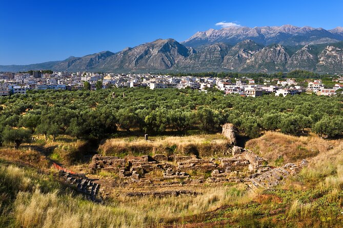 Private Day Trip to Corinth Canal, Sparta and Mystras - Flexible and Convenient Logistics