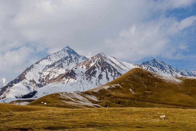 PRIVATE Day-Trip to Kazbegi (The most popular tour in Georgia) - Why This Tour Stands Out in Georgia
