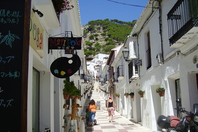 Private Day Trip to Las Mijas from Malaga - Exploring Mijas Pueblos Winding Streets and White Houses