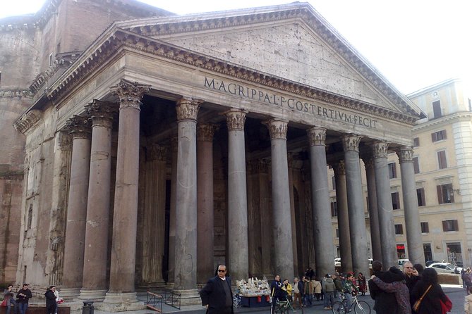 Private DayTour of Rome from Civitavecchia port van Mercedes V class - Piazza Navona and Castel Sant’Angelo