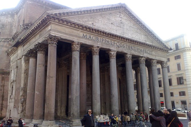 Private daytour of Rome from Civitavecchia port van Mercedes V - Exploring Rome’s Elegant Squares: Spanish Steps and Trevi Fountain