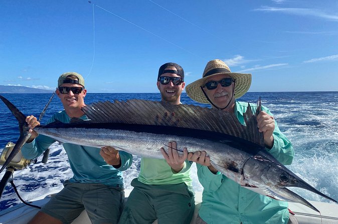 Private Deep Sea Fishing Charter in Honolulu - Logistics and Meeting Arrangements