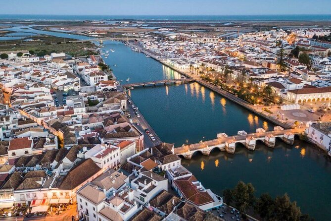 Private Departure Transfer: Algarve Hotels to Faro Airport - The Vehicle and Comfort Level