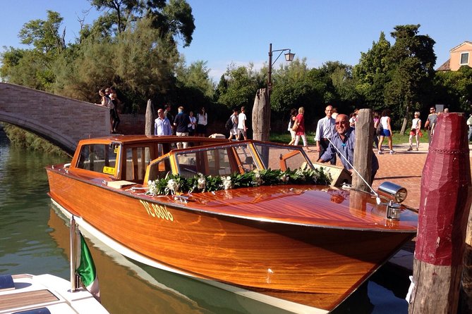 Private Departure Transfer from Venice to Marco Polo Airport - Efficient, Private Transfer from Venice to Marco Polo Airport for Up to 4 People