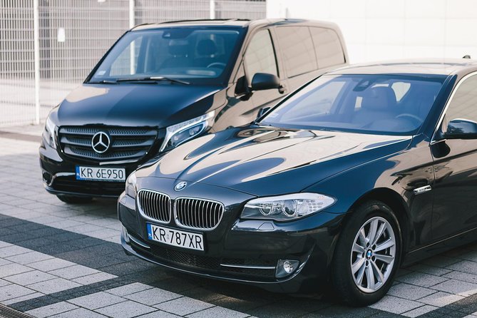 Private Departure Transfer: Hotel in Krakow City To Krakow Airport Balice - Convenient and Private: Krakow Hotel to Krakow Airport Transfer