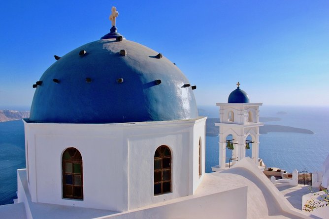 Private Departure Transfer: Hotel to Santorini Airport - A Comfortable and Private Transfer from Santorini Hotels to the Airport for Just $59.27