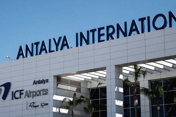 Private Departure Transfer: Old City,Antalya,Konyaalti Hotels to Antalya Airport - The Only Slight Limitation: Luggage Restrictions