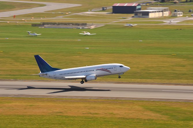 Private Departure Transfer: Zagreb Hotels to Zagreb Airport - Efficient and Comfortable Airport Departure from Zagreb Hotels