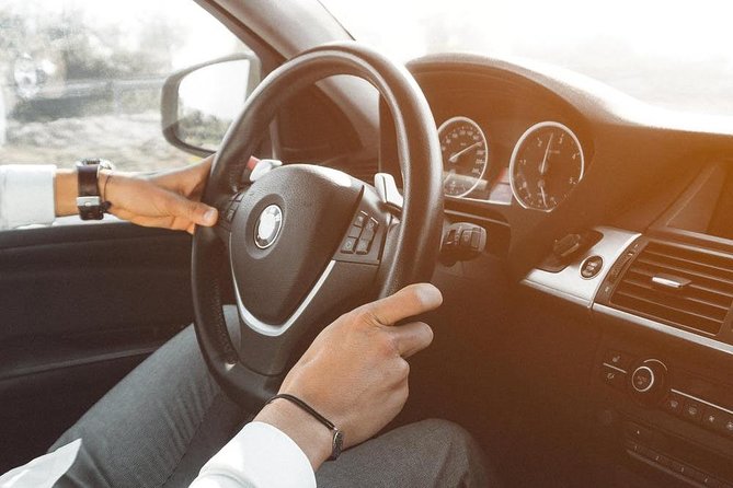 Private direct transfer from Naples to Positano - Customizable Vehicle Options for Different Group Sizes