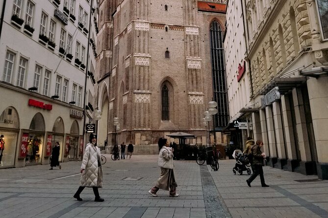 Private Direct Transfer From Passau to Munich Airport - Key Points