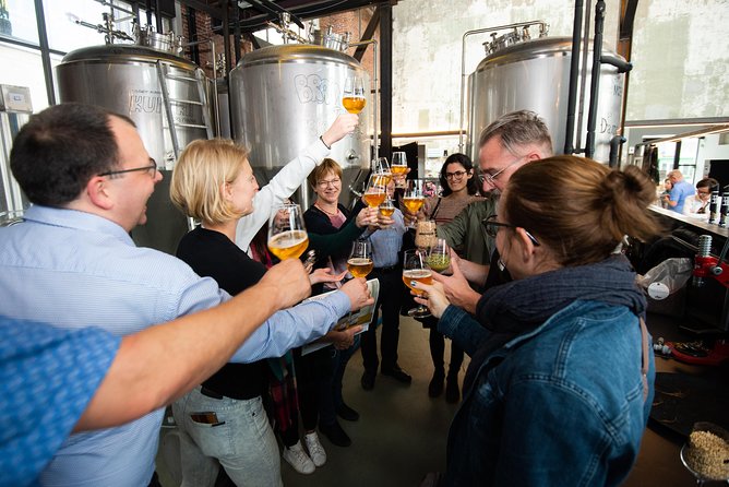 Private: Discover Brussels beer & breweries by a young local (incl. chocolate) - Key Points