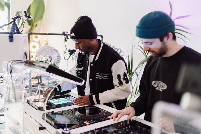 Private DJ Class - Equipment and Software Used in the Class