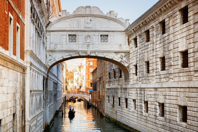 Private Doge's Palace and Saint Mark's Basilica Walking Tour - The Significance of the Bridge of Sighs