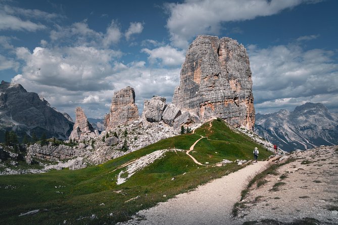 Private Dolomites Day Trip from Venice by Mercedes Class e Lux - The Guides and Service: Knowledgeable and Friendly