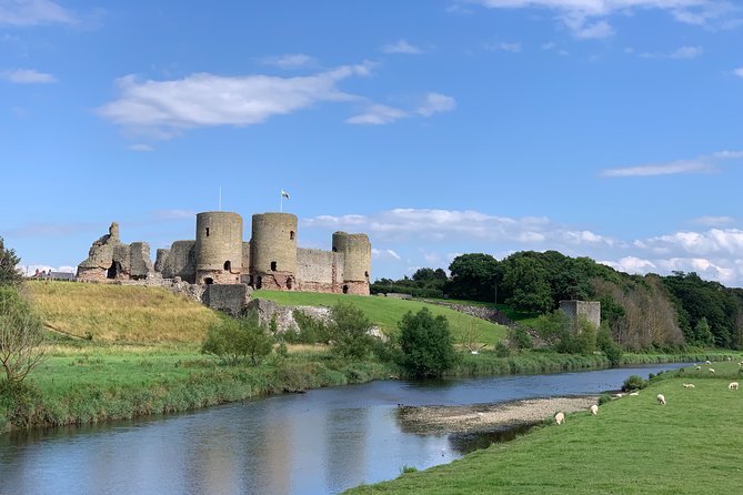 Private Door to Door Luxury day out to North Wales for up to 6 guests - Key Points