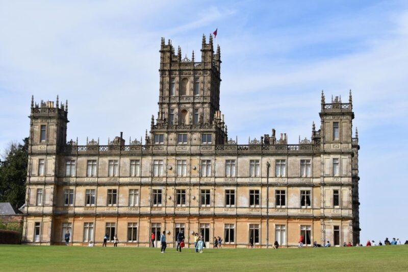 Private Downton Abbey Day Tour, including Highclere Castle - Key Points