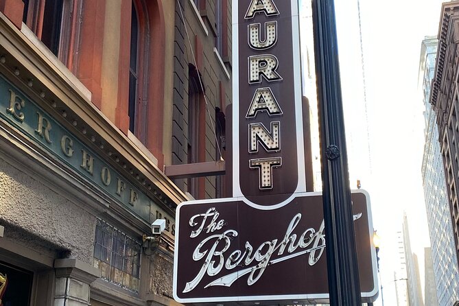 Private Downtown Chicago TV and Movie Sites Guided Walking Tour - Public Enemies and Ocean’s Eleven Stops