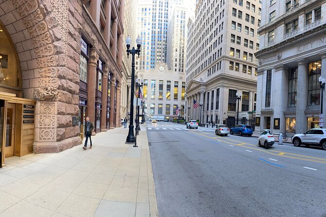 Private Downtown Chicago TV and Movie Sites Guided Walking Tour - Practical Details and Accessibility