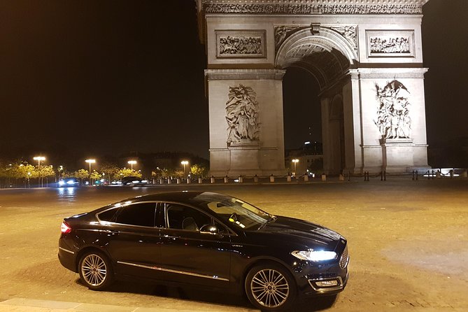 Private driver from Charles de Gaulle airport to Paris: Premium Service - Comfortable and Convenient Transfer from CDG to Paris for $85.10