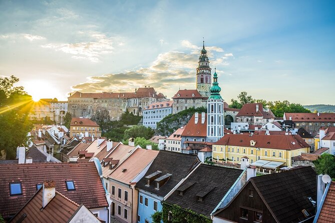 Private Driver from Prague to Vienna with a Stop in Cesky Krumlov - Key Points