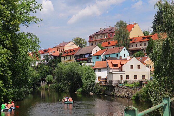 Private Driver from Prague to Vienna with a Stop in Cesky Krumlov - The Booking and Cancellation Process