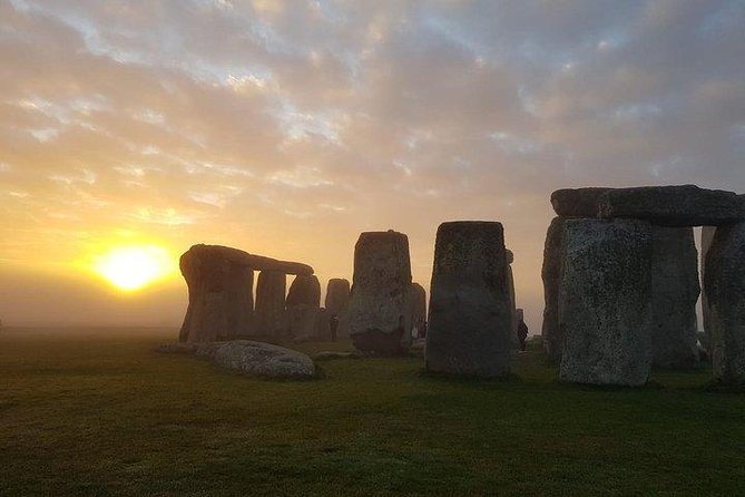 Private driver guided tour Stonehenge - How the Tour Simplifies Visiting Stonehenge