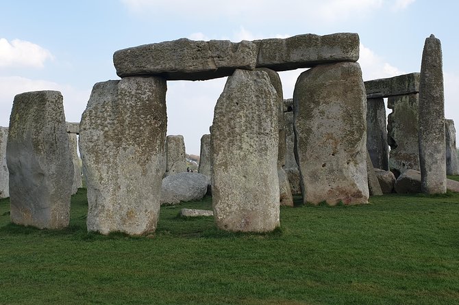 Private driver guided tours Windsor castle Stonehenge - Booking and Ticket Requirements