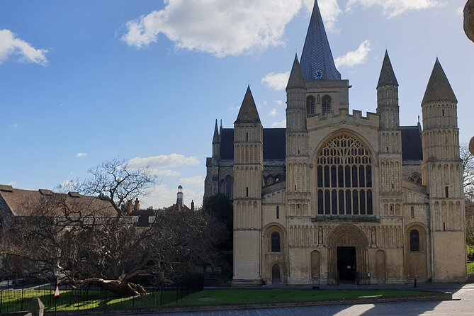 Private driver tours to Leeds Castle, Canterbury, White Cliffs - The Comfort and Convenience of Private Transport