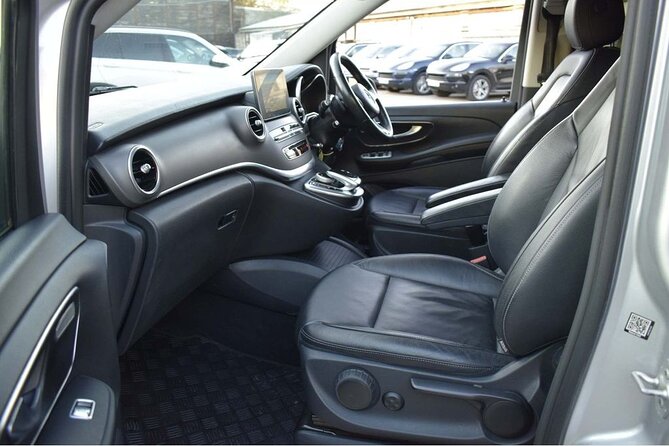 Private Dublin Airport Transfer to & from Belfast City - Customer Service and Reviews Highlighting High Satisfaction