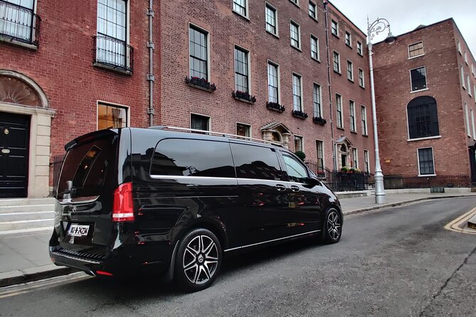 Private Dublin Airport Transfers to City Center Hotels - Vehicle Options: Cars and Luxury Minivans